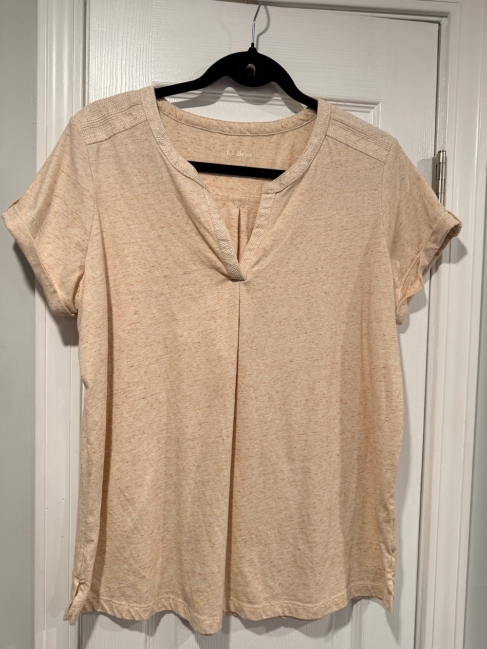 L.L. Bean Size M Oatmeal Split Neck Rolled Short Sleeve Embroidered Tee Top